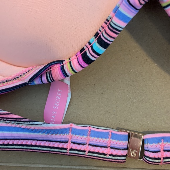 Hottie halter VS swim top - Picture 3 of 4